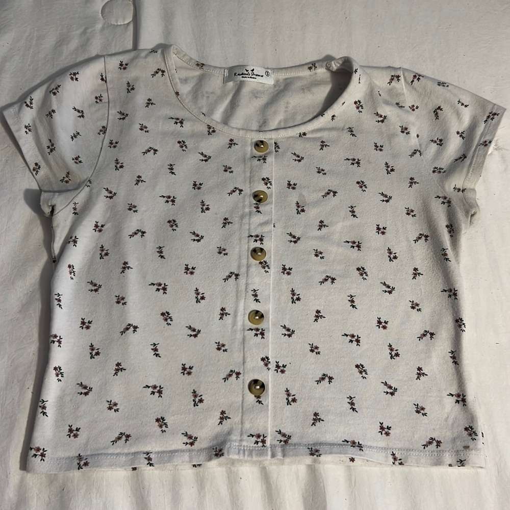 White floral crop top!